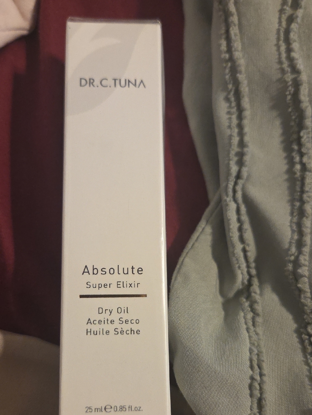 Farmasi Absolute Super Elixir Dry Oil – White and Black